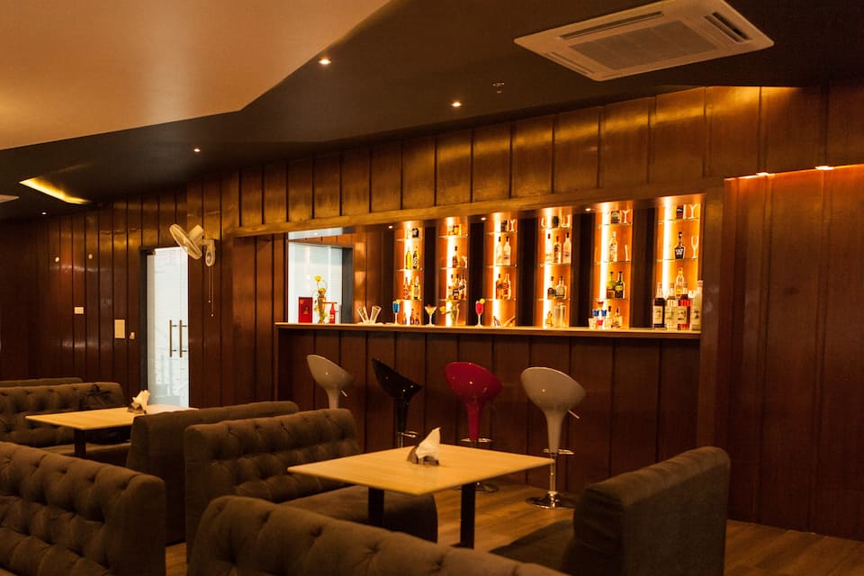 Hotel RG Inn